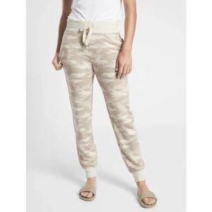 Athleta Balance Jogger Tan Camo